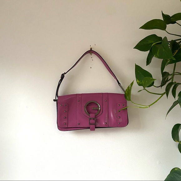 Guess Handbags - Vintage guess bag